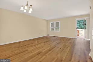 14643 Stone Range Dr, Centreville, VA 20120 - Photo 10