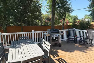 6482 Warwick Cir, Alexandria, VA 22315 - Photo 2