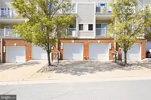 4473 Beacon Grove Cir, Fairfax, VA 22033 - Photo 2