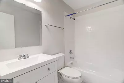 5416 New London Park Drive, Fairfax, VA 22032 - Photo 14