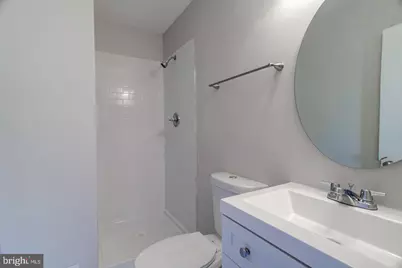 5416 New London Park Drive, Fairfax, VA 22032 - Photo 10