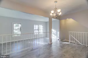 5416 New London Park Dr, Fairfax, VA 22032 - Photo 4