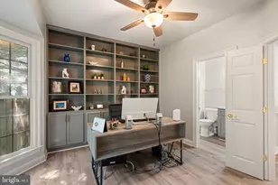 13757 Royal Red Terrace, Chantilly, VA 20151 - Photo 14