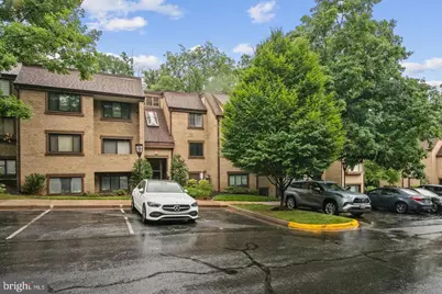 1635 Parkcrest Circle #201, Reston, VA 20190 - Photo 22