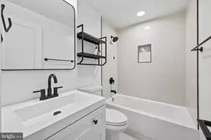 6527 Coachleigh Way, Alexandria, VA 22315 - Photo 14