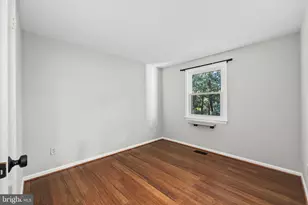 6527 Coachleigh Way, Alexandria, VA 22315 - Photo 18