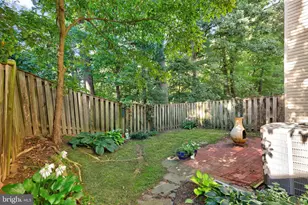 6527 Coachleigh Way, Alexandria, VA 22315 - Photo 24
