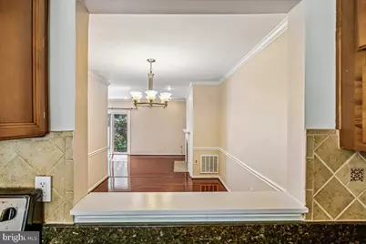 6039 Heatherwood Drive, Alexandria, VA 22310 - Photo 8