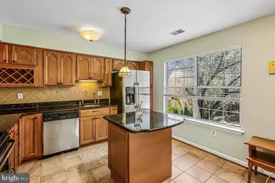 6039 Heatherwood Drive, Alexandria, VA 22310 - Photo 4