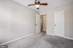 6039 Heatherwood Dr, Alexandria, VA 22310 - Photo 26