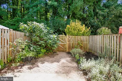 6039 Heatherwood Drive, Alexandria, VA 22310 - Photo 2