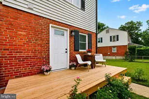 2218 Farrington Ave, Alexandria, VA 22303 - Photo 4