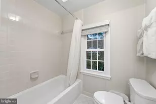 1172 Robindale Dr, Great Falls, VA 22066 - Photo 62