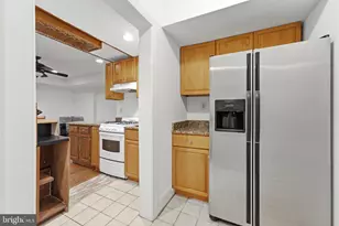 1172 Robindale Dr, Great Falls, VA 22066 - Photo 42
