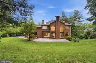 1172 Robindale Dr, Great Falls, VA 22066 - Photo 124
