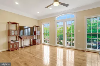 4694 Helen Winter Terrace, Alexandria, VA 22312 - Photo 8