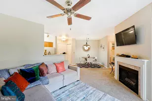 2204 Westcourt Ln, Herndon, VA 20170 - Photo 6