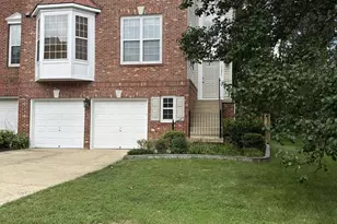 13031 Rose Petal Cir, Herndon, VA 20171 - Photo 1