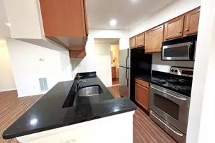 11653 Gas Light Ct, Reston, VA 20190 - Photo 12