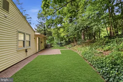 8804 Strause Court, Springfield, VA 22153 - Photo 46