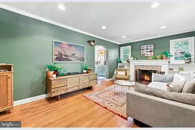 3123 Worthington Circle, Falls Church, VA 22044 - Photo 6