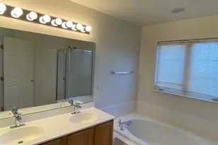 2560 Belcroft Pl, Herndon, VA 20171 - Photo 16
