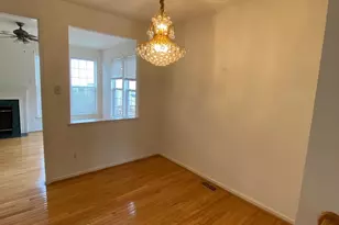 2560 Belcroft Pl, Herndon, VA 20171 - Photo 8
