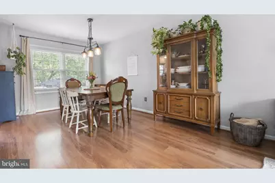 1236 Summerfield Drive, Herndon, VA 20170 - Photo 6