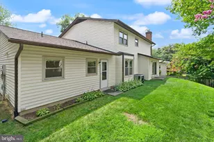 8902 Huxley Ct, Springfield, VA 22153 - Photo 72