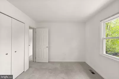 8902 Huxley Court, Springfield, VA 22153 - Photo 32