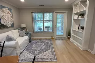 5573 Seminary Rd, Falls Church, VA 22041 - Photo 8