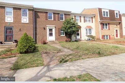 4128 Hamlin Court, Chantilly, VA 20151 - Photo 2