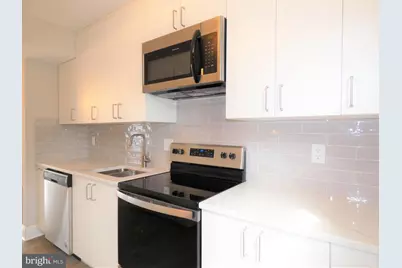 4128 Hamlin Court, Chantilly, VA 20151 - Photo 12