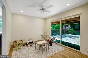 8527 Parliament Dr, Springfield, VA 22151 - Photo 30