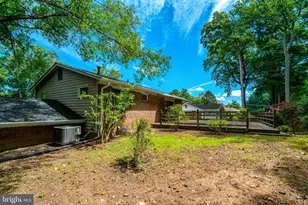 8527 Parliament Dr, Springfield, VA 22151 - Photo 42