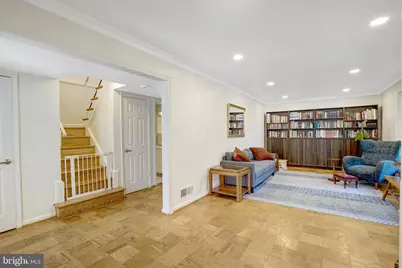 8527 Parliament Drive, Springfield, VA 22151 - Photo 4