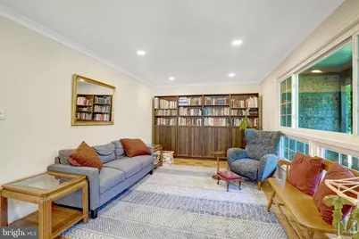 8527 Parliament Drive, Springfield, VA 22151 - Photo 6