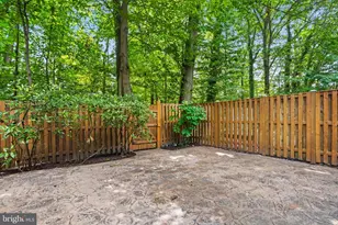10637 Alison Dr, Burke, VA 22015 - Photo 40