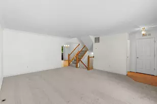 10637 Alison Dr, Burke, VA 22015 - Photo 10