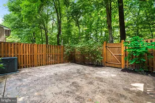 10637 Alison Dr, Burke, VA 22015 - Photo 38