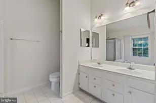 6504 Hubbardton Way, Springfield, VA 22150 - Photo 12