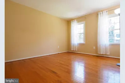 9614 Locust Hill Drive, Great Falls, VA 22066 - Photo 28