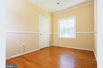 9614 Locust Hill Drive, Great Falls, VA 22066 - Photo 18