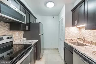 1808 Old Meadow Rd, McLean, VA 22102 - Photo 8