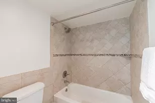 1808 Old Meadow Rd, McLean, VA 22102 - Photo 16