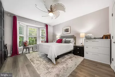 8850 Ashgrove House Lane #101, Vienna, VA 22182 - Photo 22