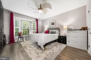 8850 Ashgrove House Ln, Vienna, VA 22182 - Photo 22