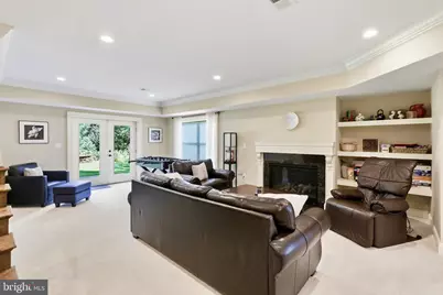 936 Kimberwicke Rd, McLean, VA 22102 - Photo 58