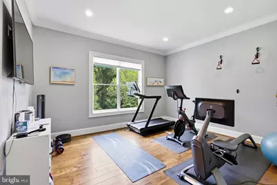 936 Kimberwicke Rd, McLean, VA 22102 - Photo 26