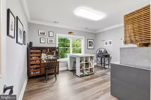 936 Kimberwicke Rd, McLean, VA 22102 - Photo 48